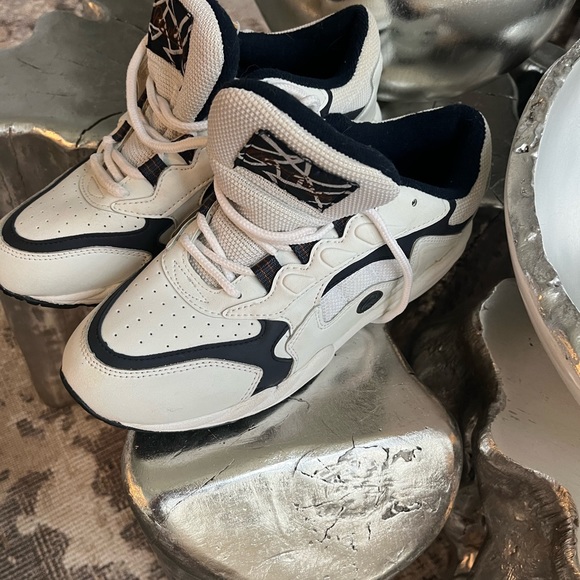 Vintage Rawlings all leather running shoes brand new with tags attached - Picture 6 of 17